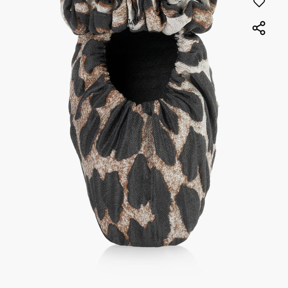 Ganni Leopard Print Flats